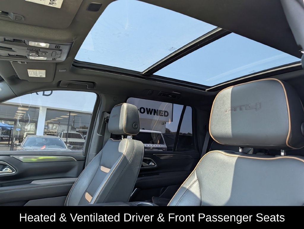 Used 2023 GMC Yukon AT4 w/ Technology Package AWD/4WD image 28