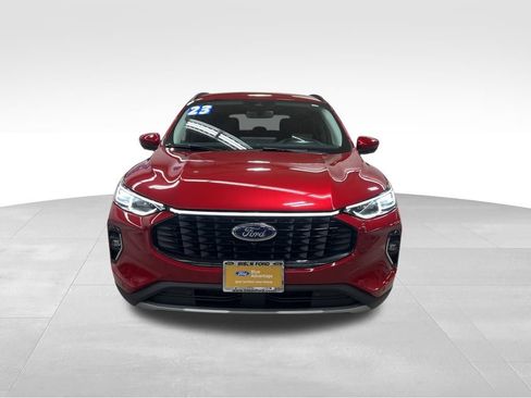 Certified 2023 Ford Escape Platinum w/ Premium Technology Package image 8