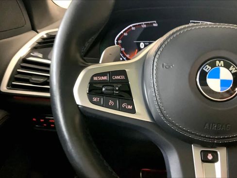 Used 2022 BMW X7 xDrive40i w/ M Sport Package image 24