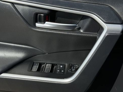 Certified 2025 Toyota RAV4 XLE image 24