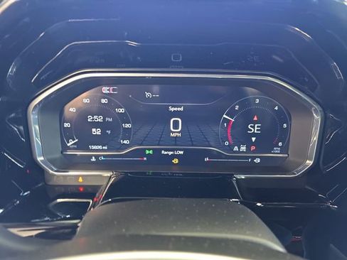 Certified 2024 GMC Sierra 1500 Elevation image 17