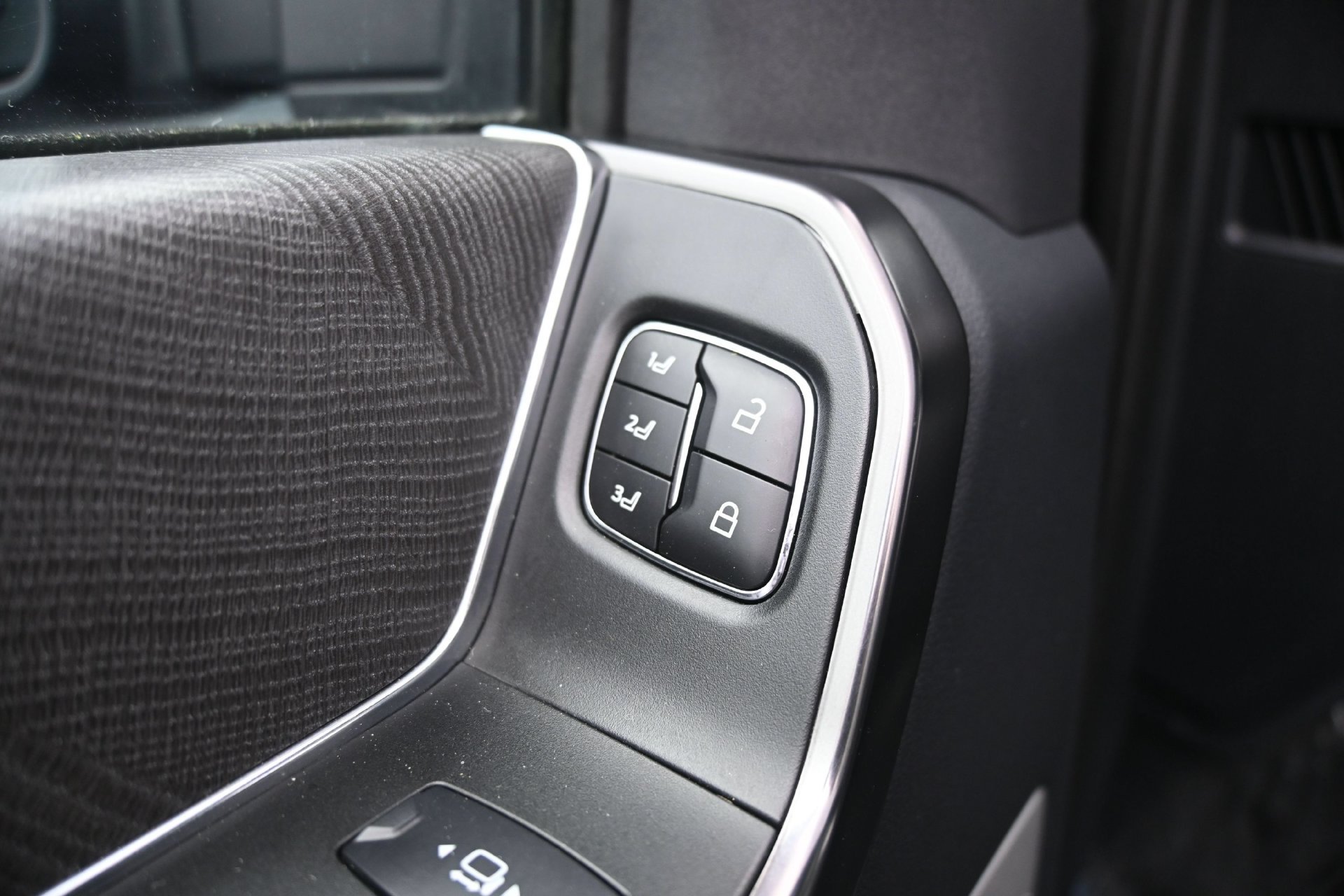 Used 2024 Ford F250 Platinum AWD/4WD image 18