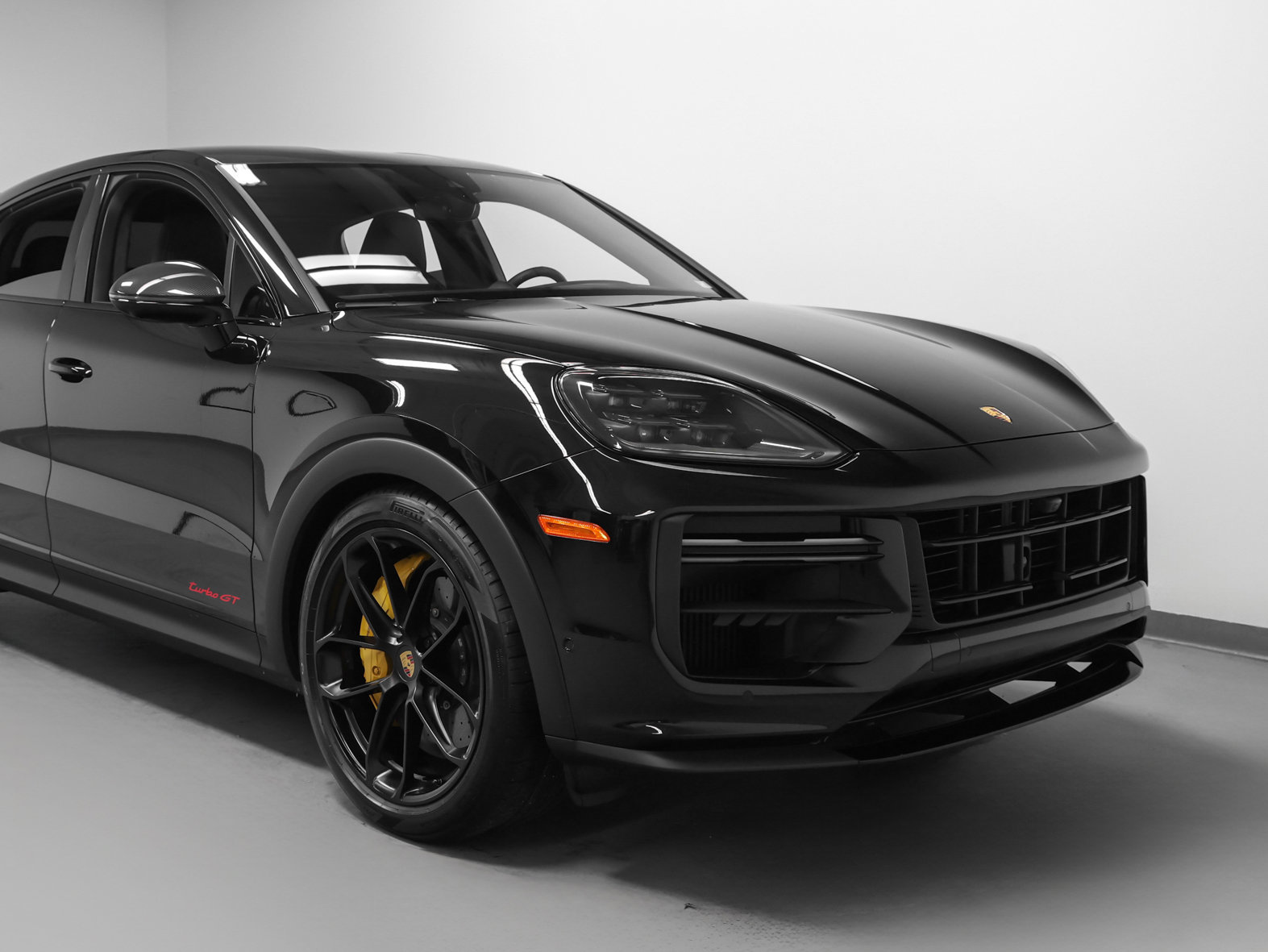 Certified 2024 Porsche Cayenne Turbo GT AWD/4WD image 9