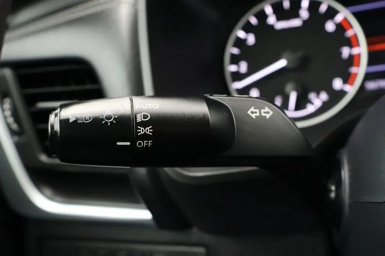 Used 2024 Nissan Rogue S FWD image 22