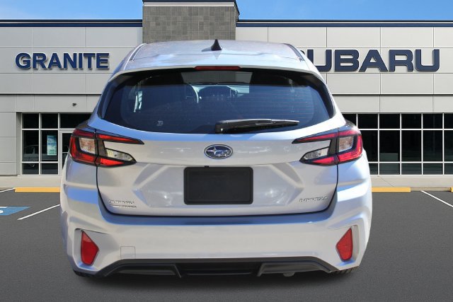 Used 2024 Subaru Impreza 2.0i AWD/4WD image 9