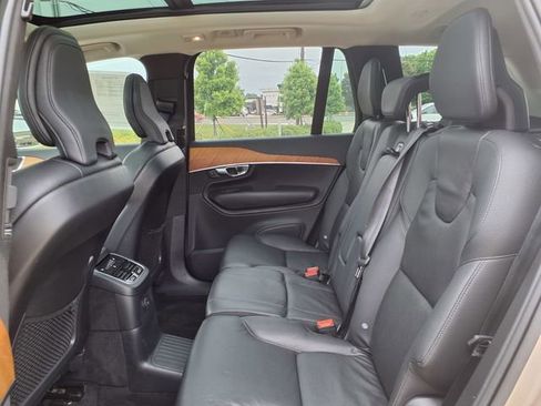 Certified 2023 Volvo XC90 T8 Plus w/ Protection Package Premier AWD/4WD image 19