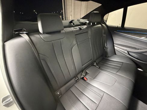 Used 2021 BMW 540i w/ M Sport Package RWD image 31
