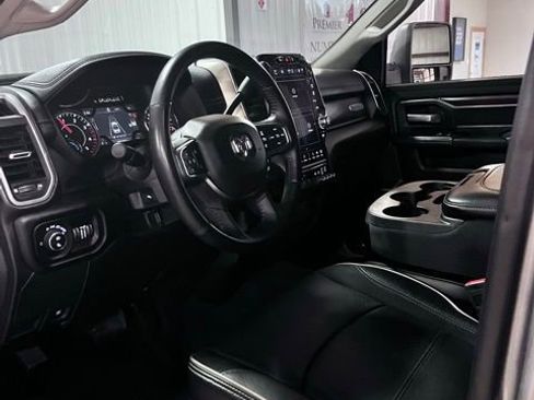 Used 2024 RAM 2500 Laramie w/ Safety Group AWD/4WD image 10