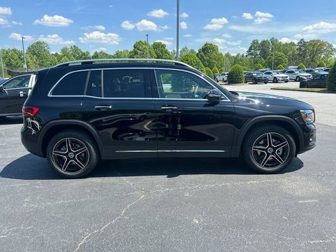 New 2026 Mercedes-Benz GLB 250 image 8
