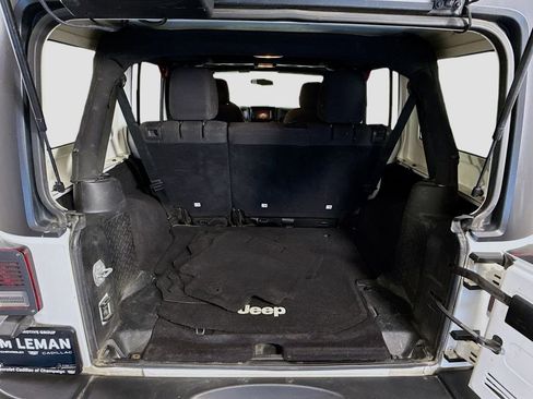 Used 2014 Jeep Wrangler Unlimited Sport w/ Connectivity Group image 21