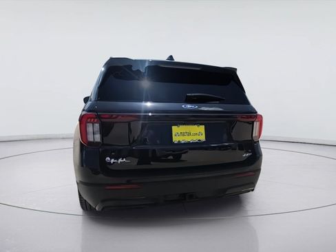 Used 2026 Ford Explorer ST-Line w/ ST-Line Street Pack AWD/4WD image 7