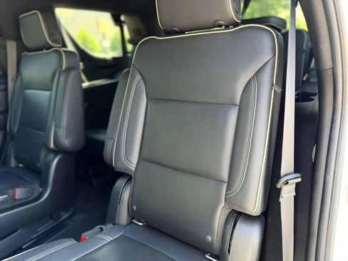 Used 2021 Chevrolet Tahoe Premier AWD/4WD image 30