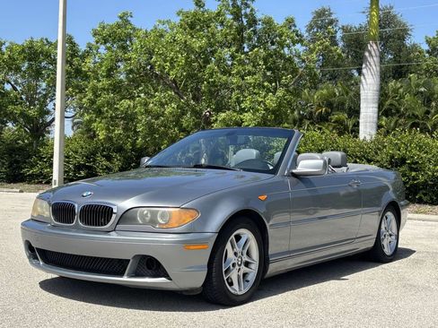 Used 2004 BMW 325Ci Convertible RWD image 2