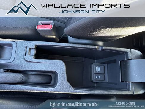 Used 2018 Honda Fit EX image 20