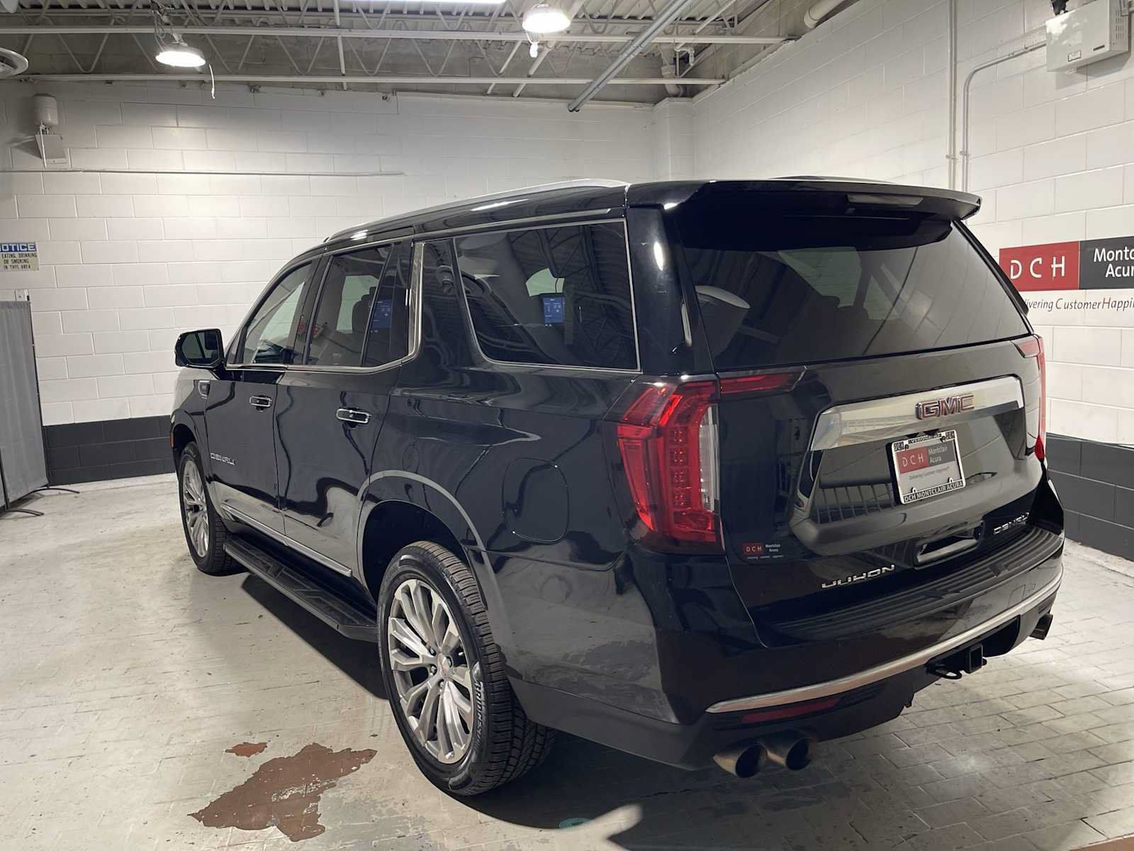 Used 2021 GMC Yukon Denali AWD/4WD image 4
