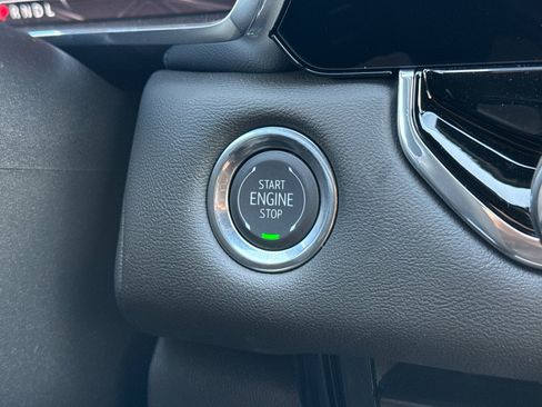 New 2026 GMC Canyon Elevation w/ Convenience Package RWD image 23