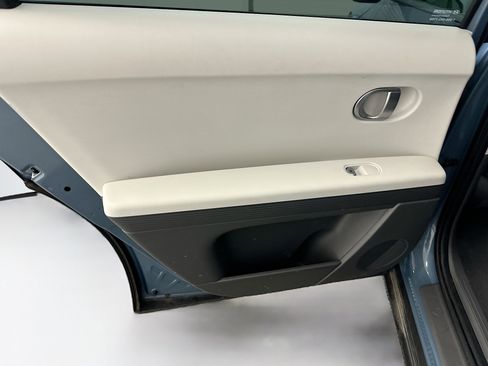 Used 2024 Hyundai Ioniq 5 SEL image 27