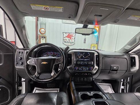 Used 2015 Chevrolet Silverado 3500 LTZ w/ LTZ Plus Package AWD/4WD image 15