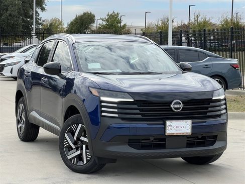 New 2026 Nissan Kicks SV image 2