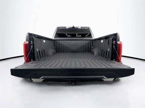 Used 2023 Toyota Tundra Limited AWD/4WD image 37