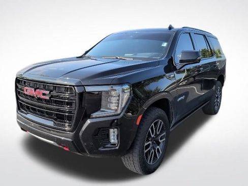 Used 2021 GMC Yukon AT4 w/ AT4 Premium Package AWD/4WD image 3