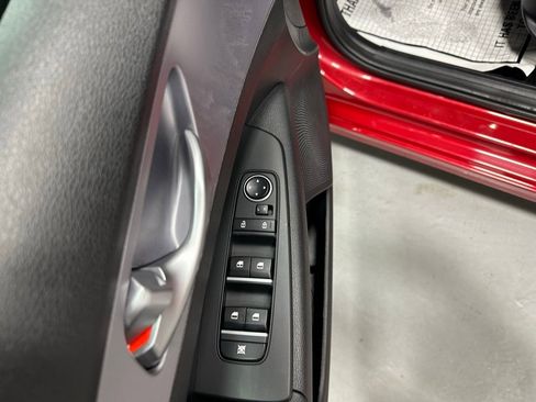 Used 2024 Kia Forte LXS image 9