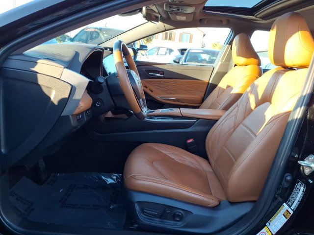 Used 2019 Toyota Avalon Limited w/ All Weather Liner Package FWD image 17
