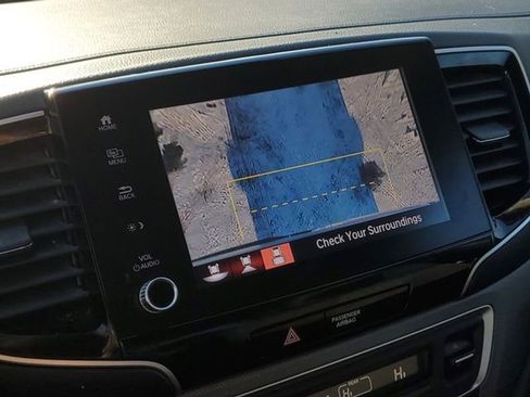 Used 2023 Honda Ridgeline Sport image 19