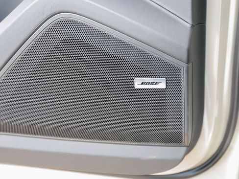 New 2025 Porsche Cayenne E-Hybrid Coupe image 22