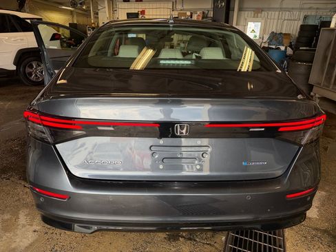 Used 2023 Honda Accord EX-L image 18