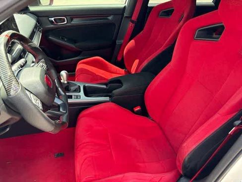 Used 2024 Honda Civic Type R image 12