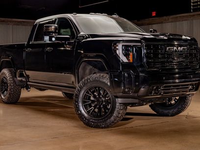 Used 2025 GMC Sierra 2500 AT4 w/ AT4 Premium Plus Package