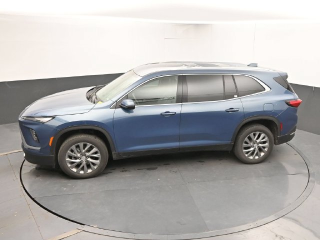Used 2026 Buick Enclave Preferred AWD/4WD image 40