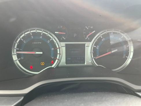 Used 2016 Toyota 4Runner Limited AWD/4WD image 8