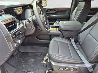 New 2026 GMC Yukon Denali w/ Advanced Technology Package AWD/4WD video 4