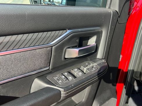 New 2026 RAM 3500 Big Horn AWD/4WD image 15