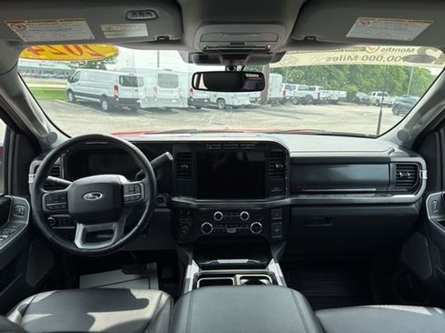 Used 2024 Ford F250 Lariat w/ Chrome Package image 9