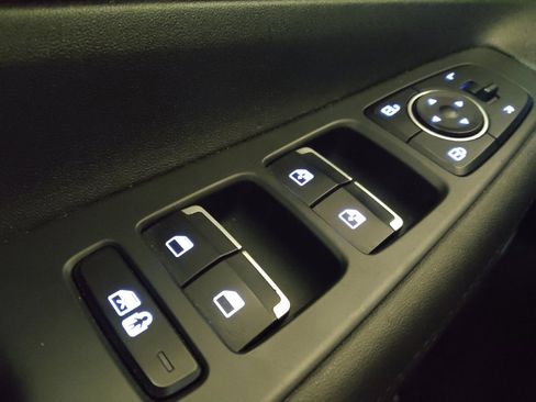 Used 2023 Hyundai Santa Fe SEL image 27