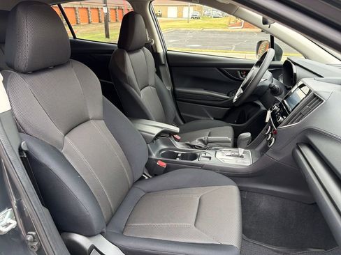 Used 2023 Subaru Crosstrek 2.0i AWD/4WD image 19