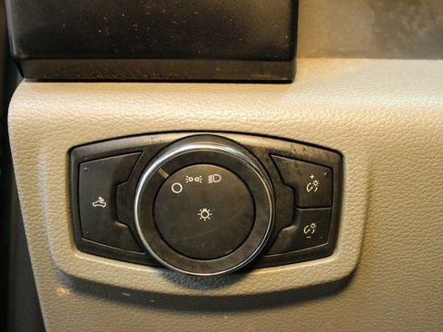 Used 2015 Ford F150 XL image 15