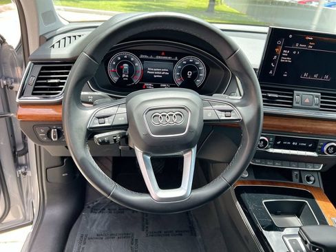 Used 2023 Audi Q5 2.0T Premium Plus w/ Premium Plus Package AWD/4WD image 13