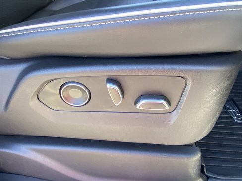 Certified 2021 Cadillac Escalade Premium Luxury w/ Driver Assist Tech Package image 12