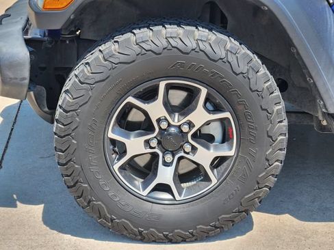 Used 2018 Jeep Wrangler Unlimited Sport S AWD/4WD image 10