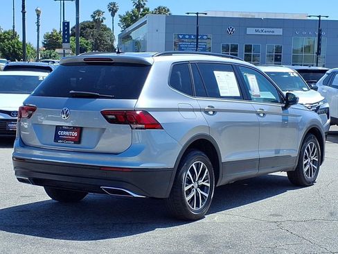 Used 2021 Volkswagen Tiguan S FWD image 4