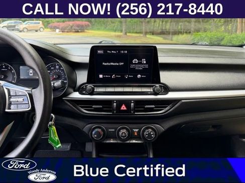 Used 2024 Kia Forte LXS w/ LXS Technology Package FWD image 15