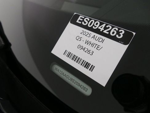 New 2025 Audi Q5 Premium Plus image 33