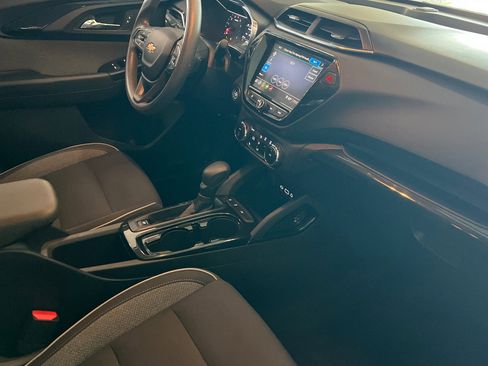 Certified 2021 Chevrolet TrailBlazer LT w/ Convenience Package image 16