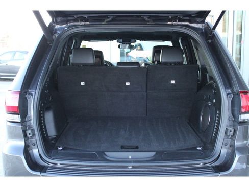 Used 2021 Jeep Grand Cherokee Laredo X image 7