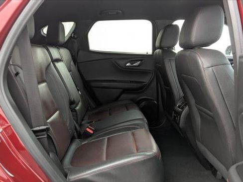 Used 2025 Chevrolet Blazer RS FWD image 19