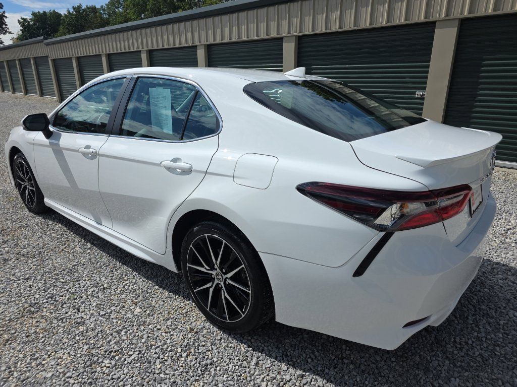 Certified 2024 Toyota Camry SE AWD/4WD image 4